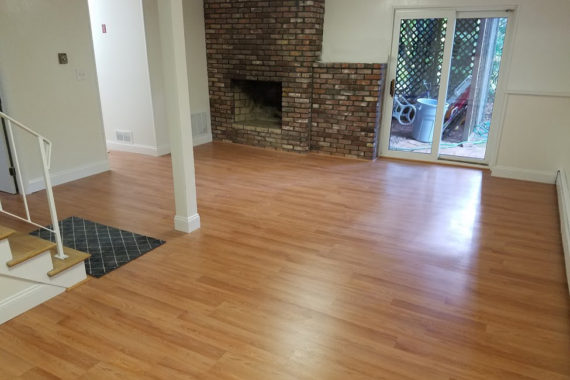 Glentown Oak Laminate Flooring